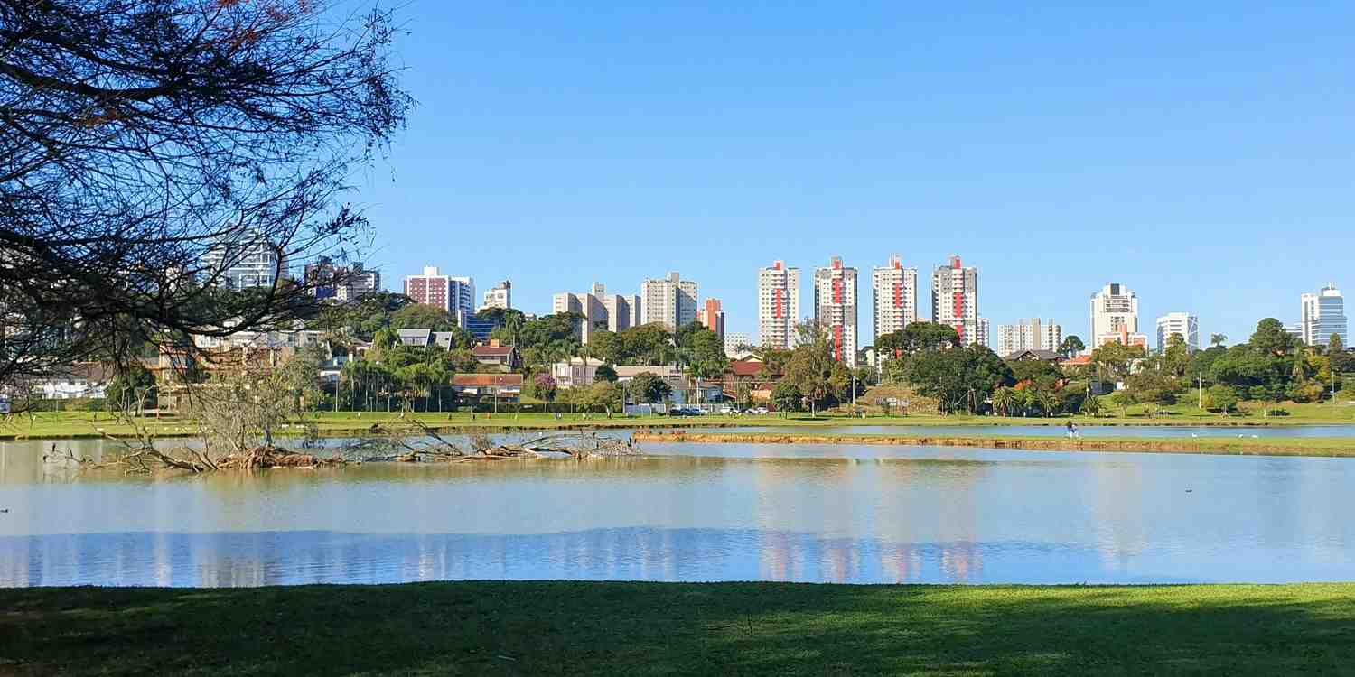 Background image of Curitiba
