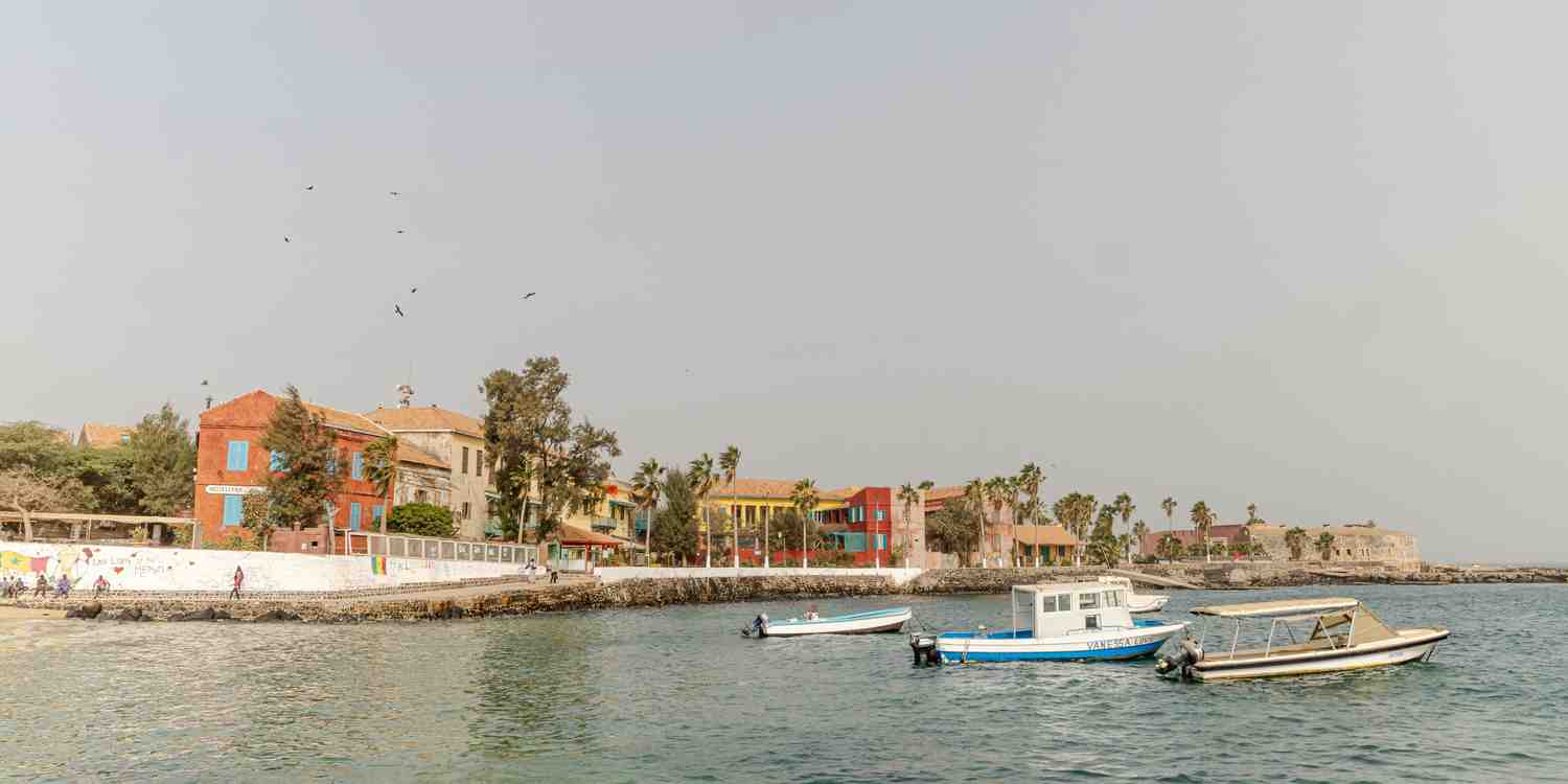 Background image of Dakar