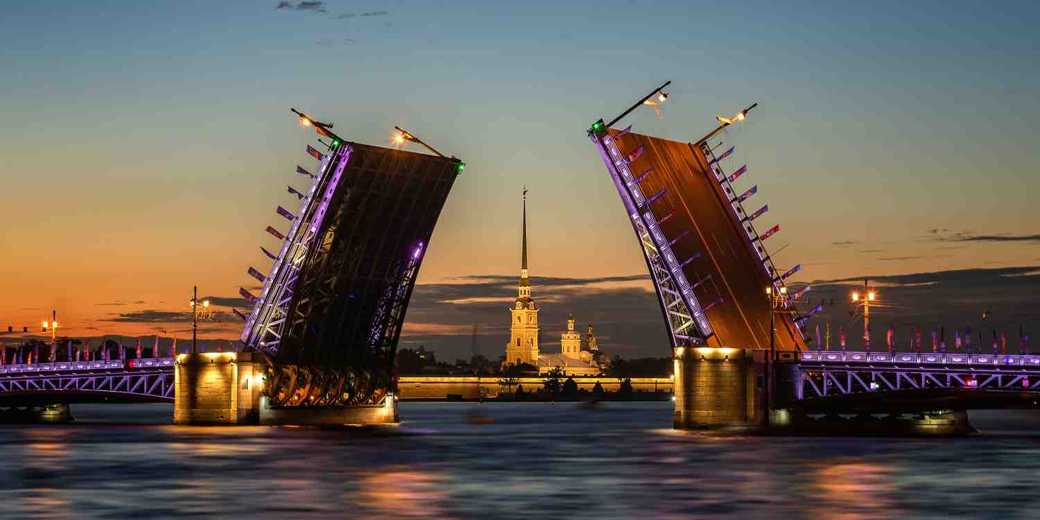 Background image of Saint Petersburg