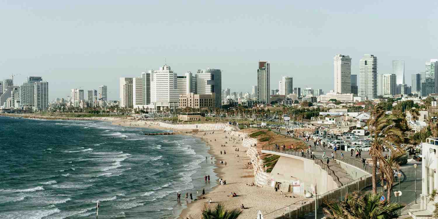 Background image of Tel Aviv