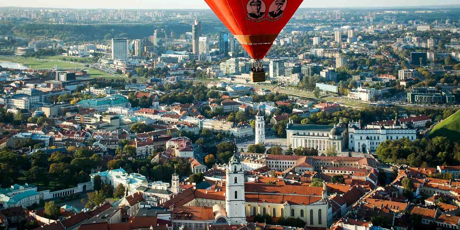 Background image of Vilnius